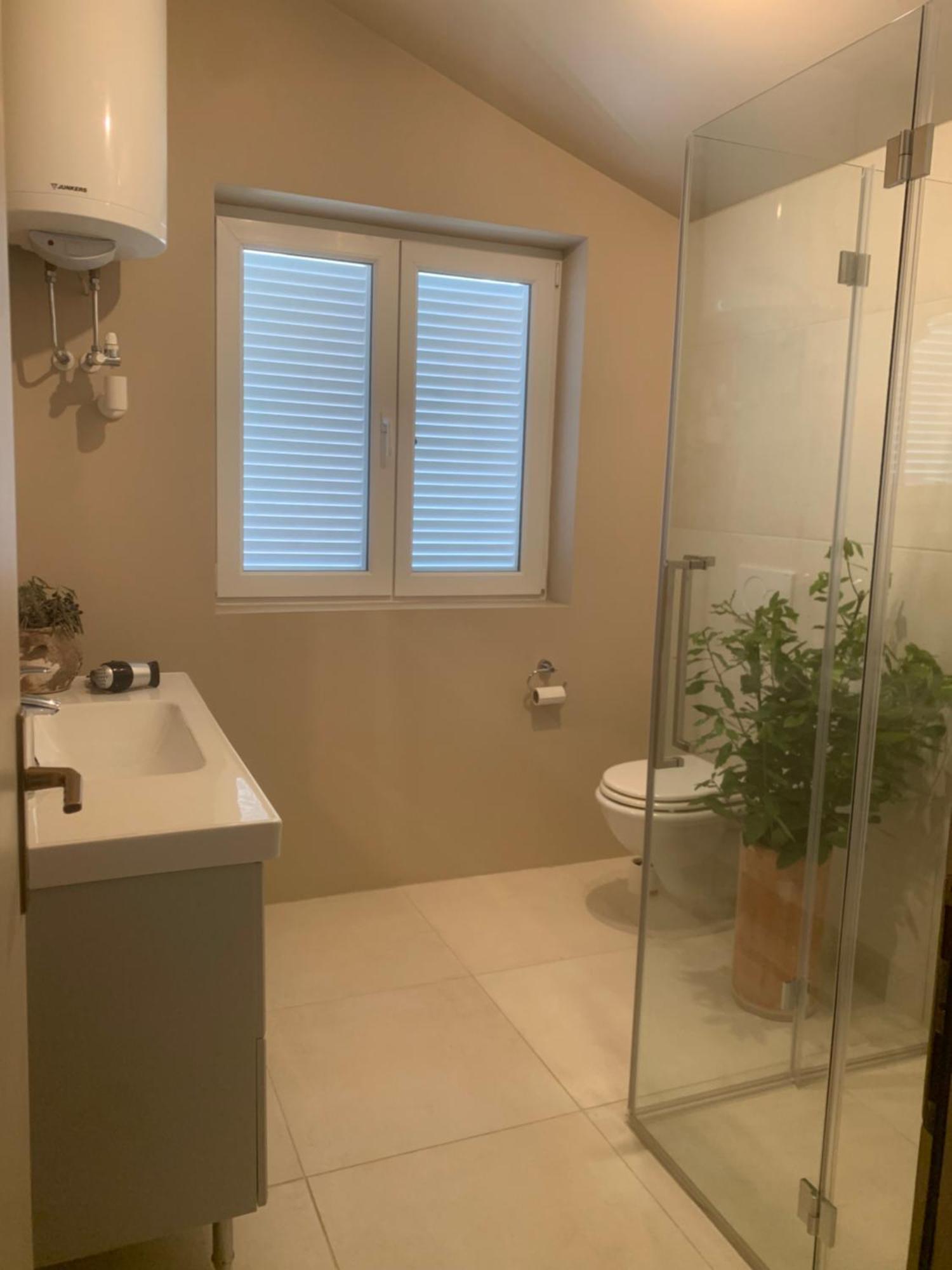 Dachgeschoss-Apartment "Andemi" In Istrien Novigrad  Екстер'єр фото